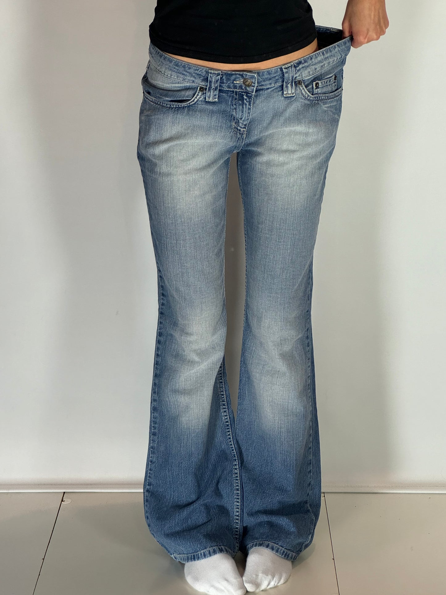 Lågmidjade jeans stl: M