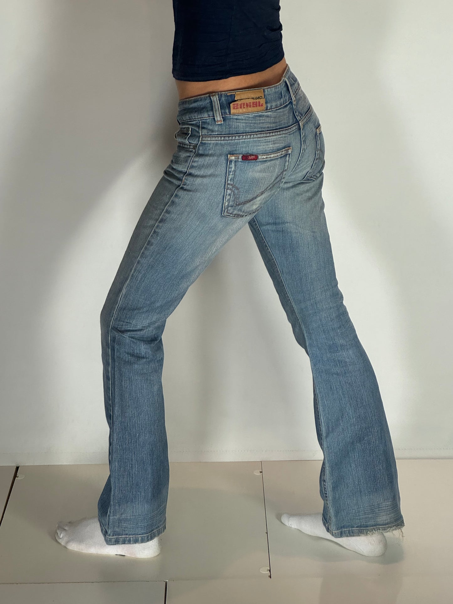 Lågmidjade jeans–stl: S
