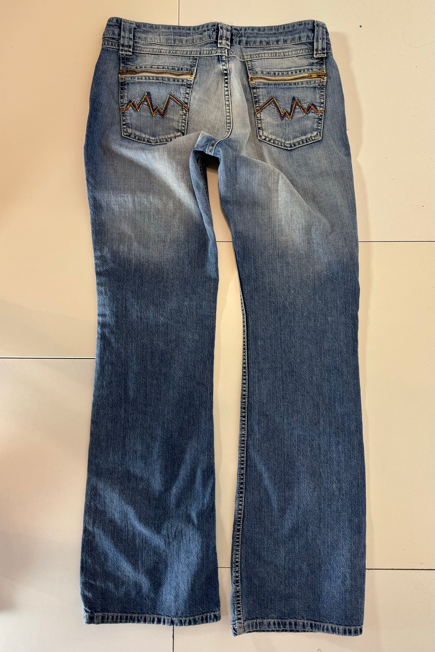 Lågmidjade jeans stl: M