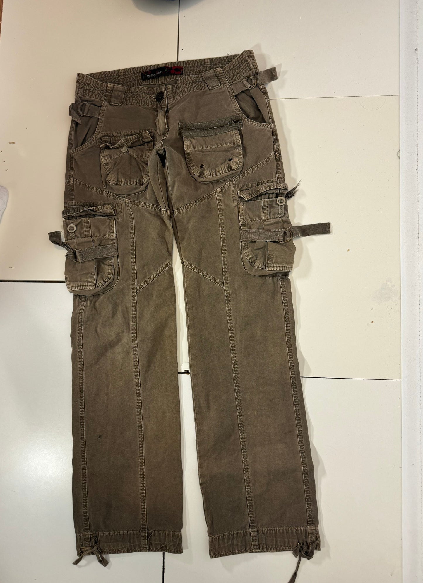 Lågmidjade byxor stl: S