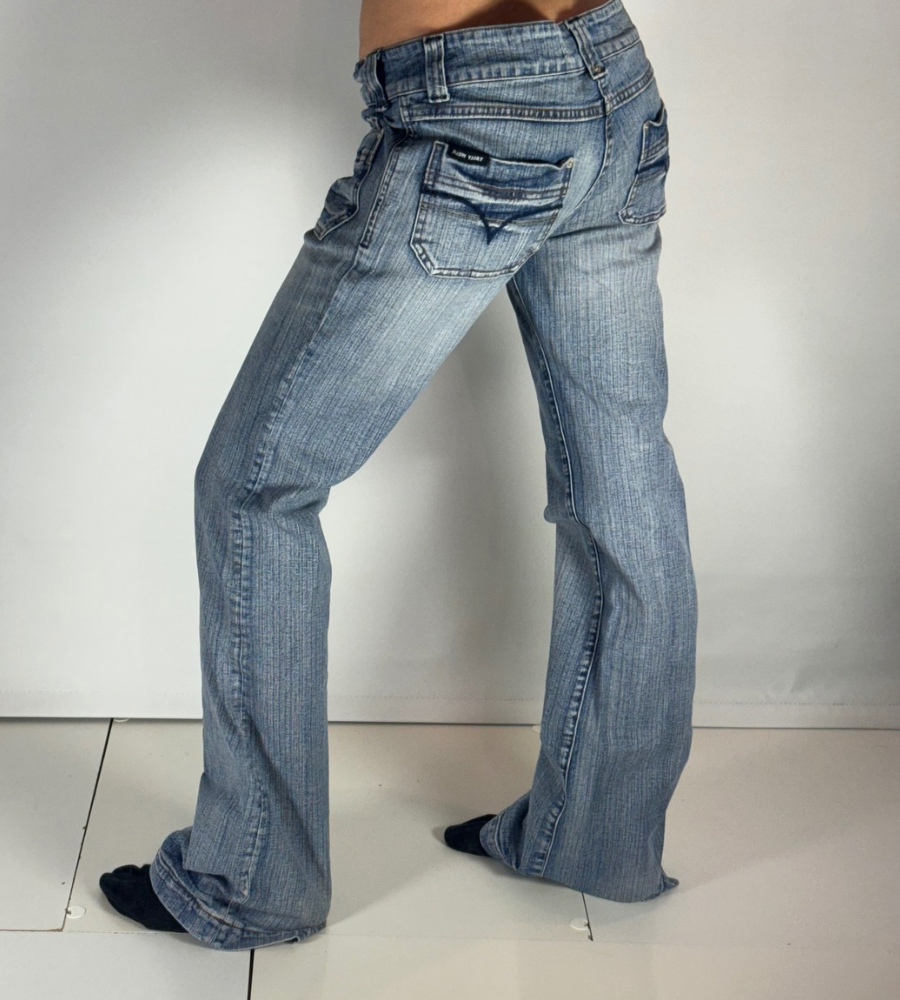 Lågmidjade jeans–stl: M