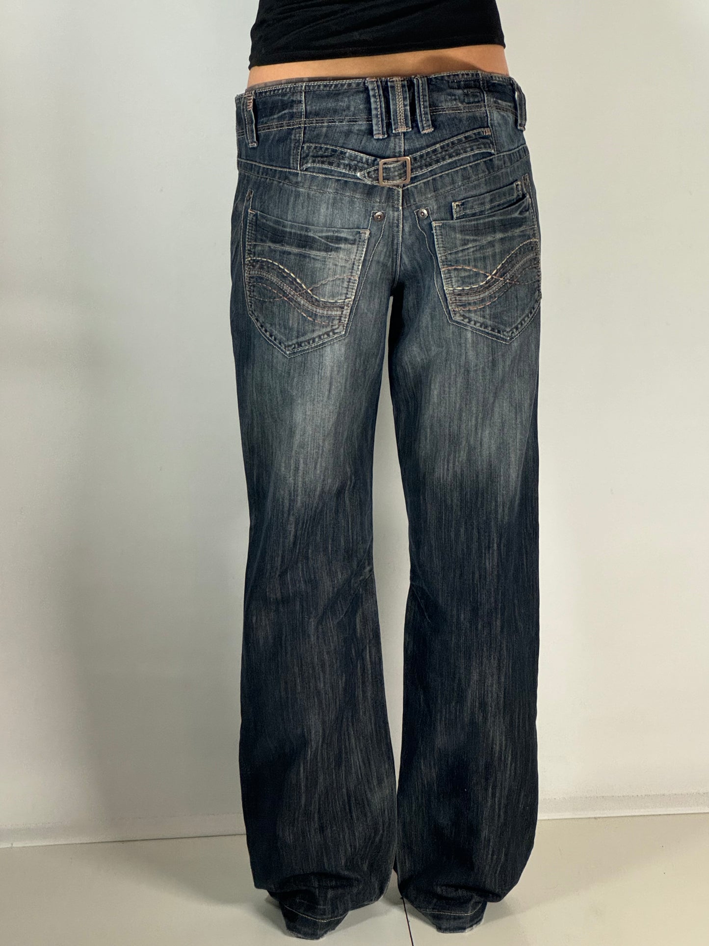 Lågmidjade jeans stl: M