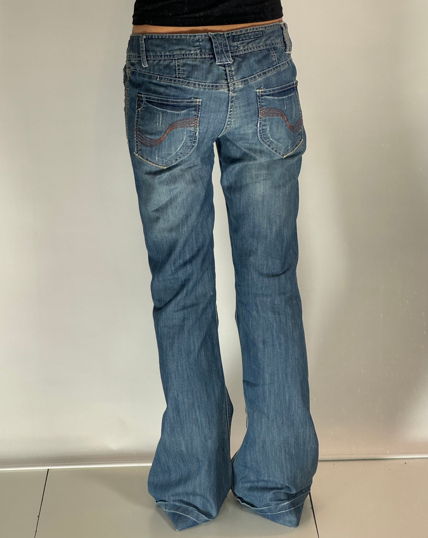 Lågmidjade jeans stl: M