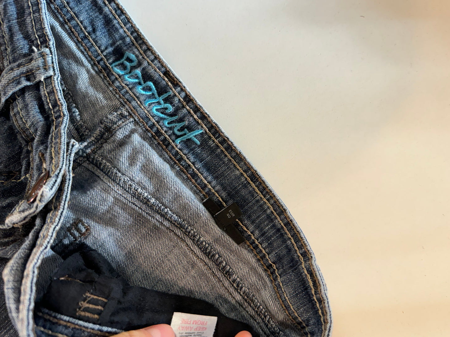 Lågmidjade jeans stl: M