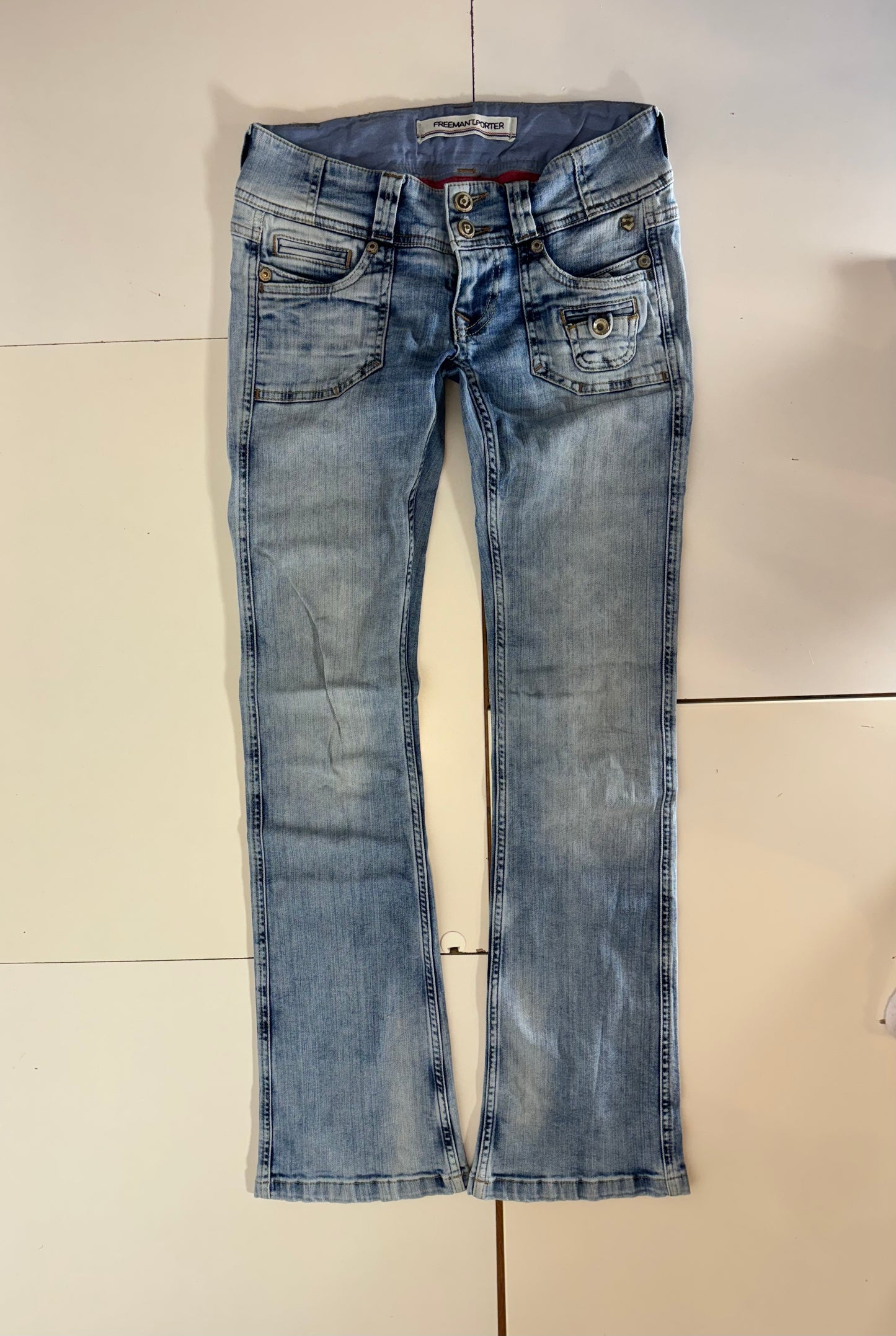 Lågmidjade jeans–stl: XS
