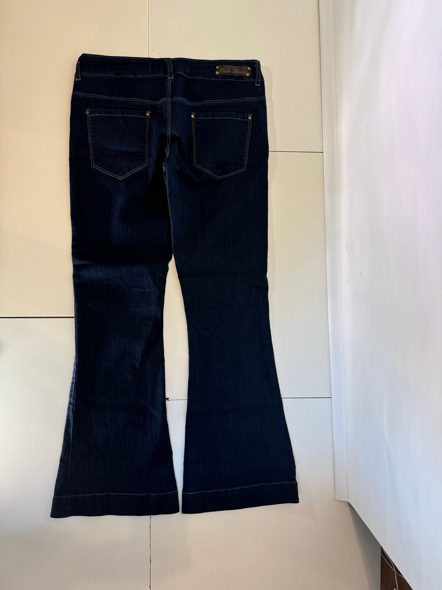 Lågmidjade jeans–stl: M