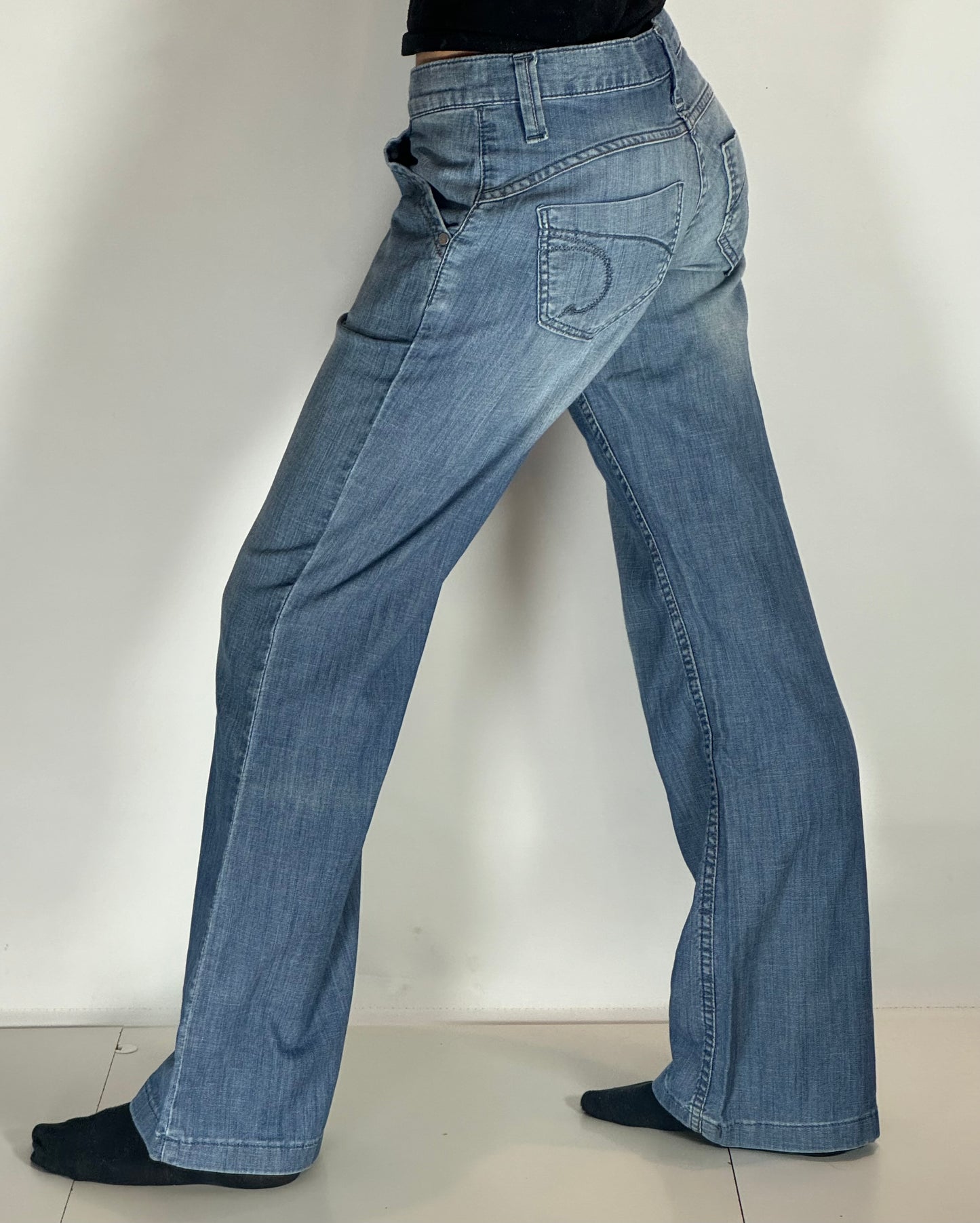 Lågmidjade jeans stl: M