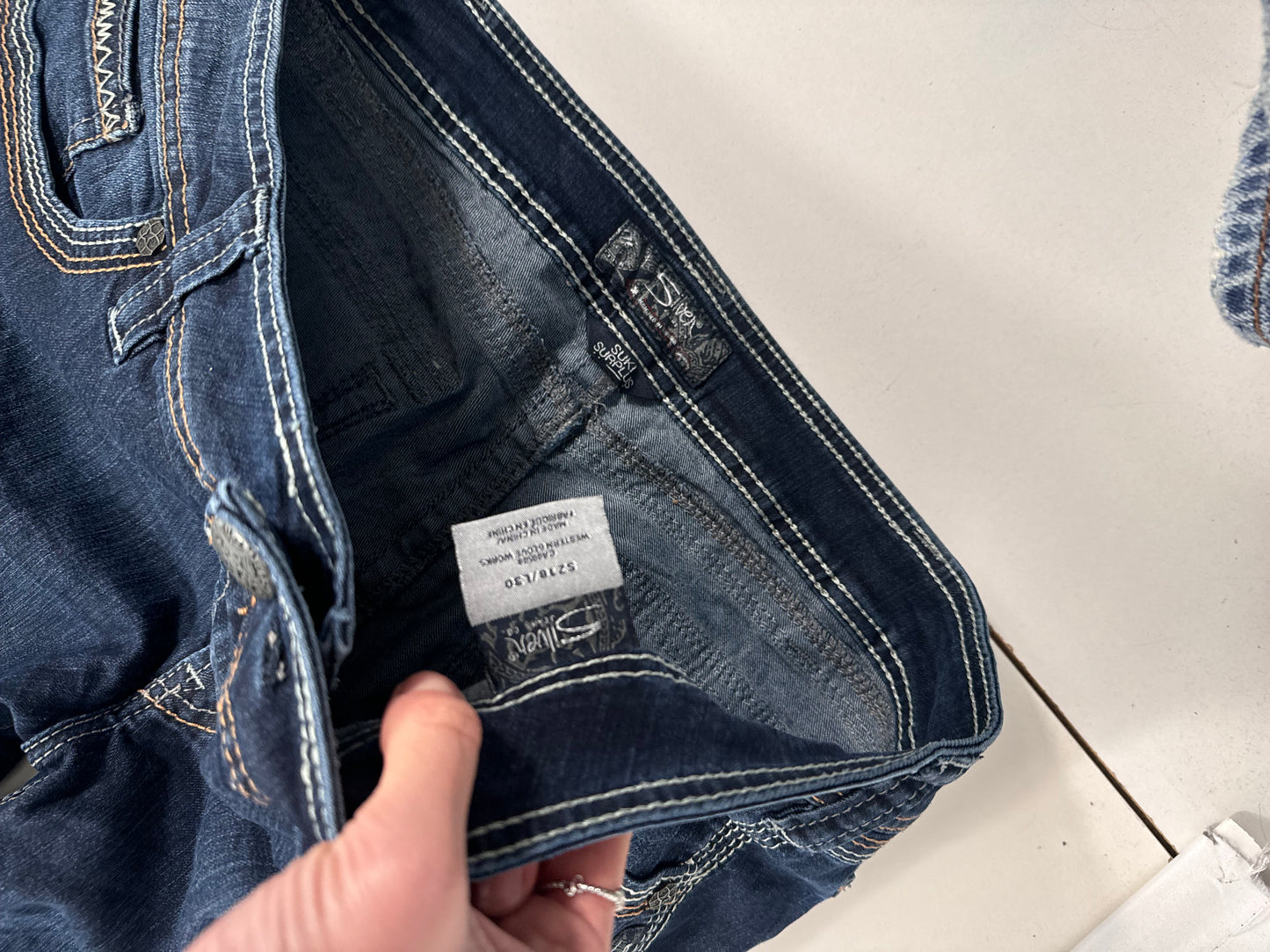 Utsvängda jeans stl: XXL