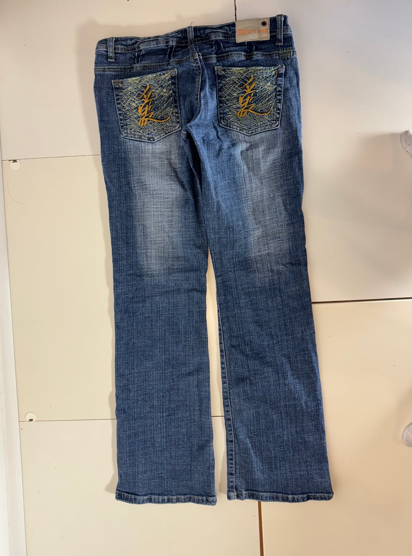 Lågmidjade jeans–stl: M
