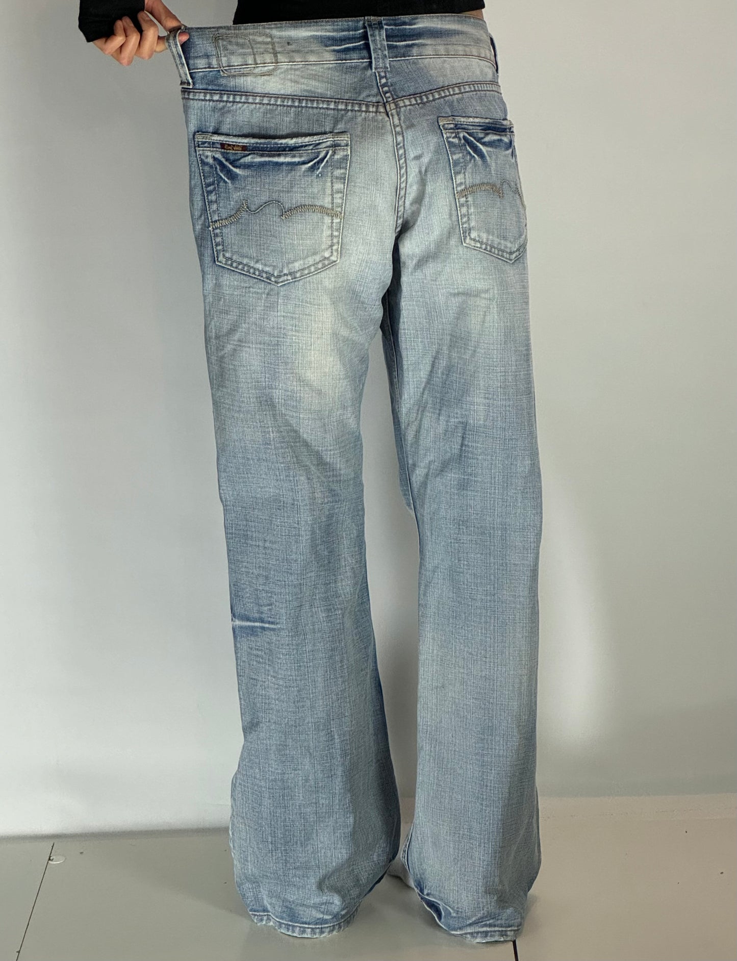 Lågmidjade jeans stl: L
