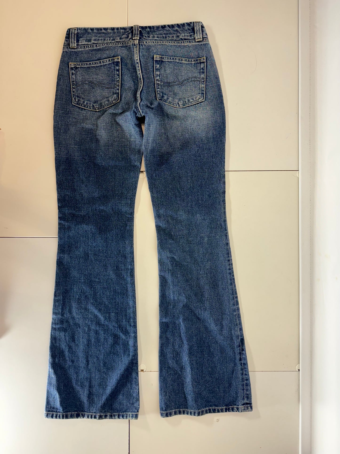 Lågmidjade jeans–stl: S