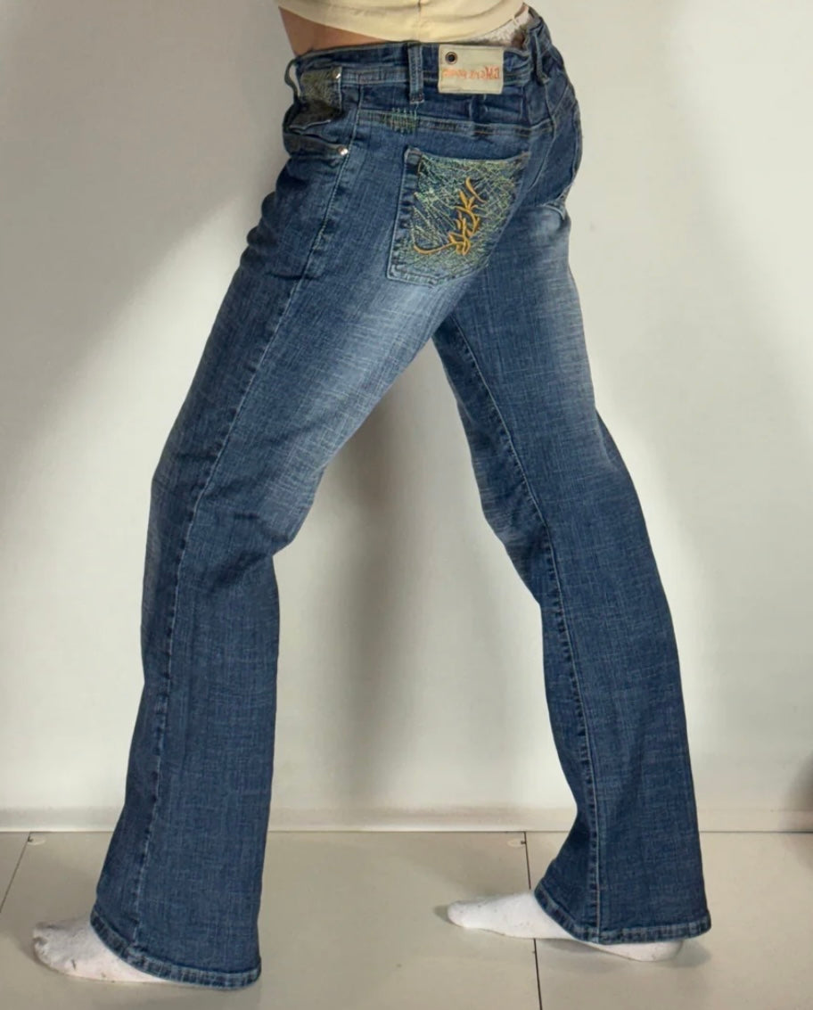 Lågmidjade jeans–stl: M