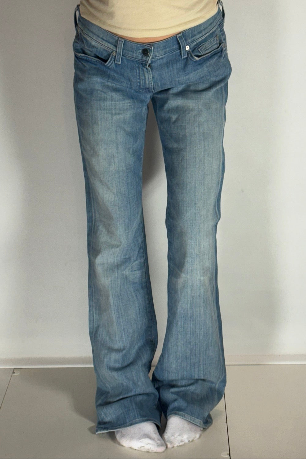 Lågmidjade jeans–stl: M/L