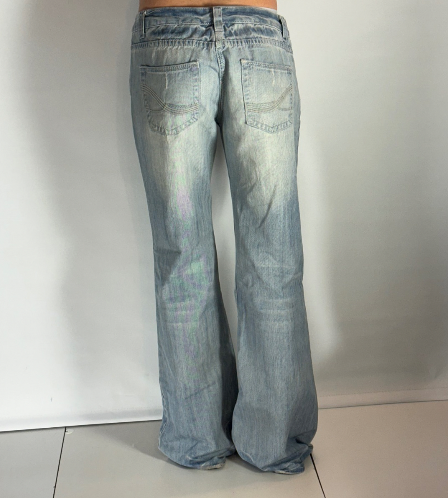 Lågmidjade jeans–stl: L