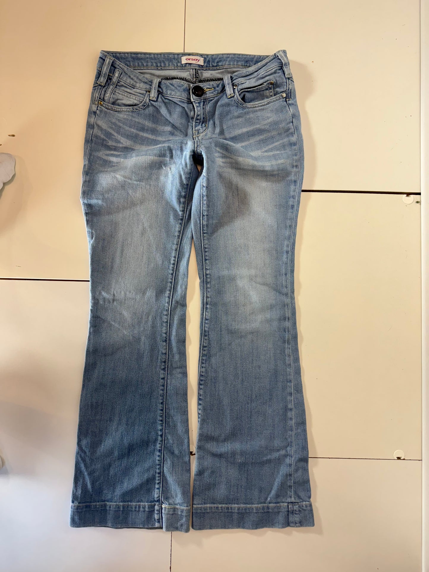 Lågmidjade jeans–stl: M
