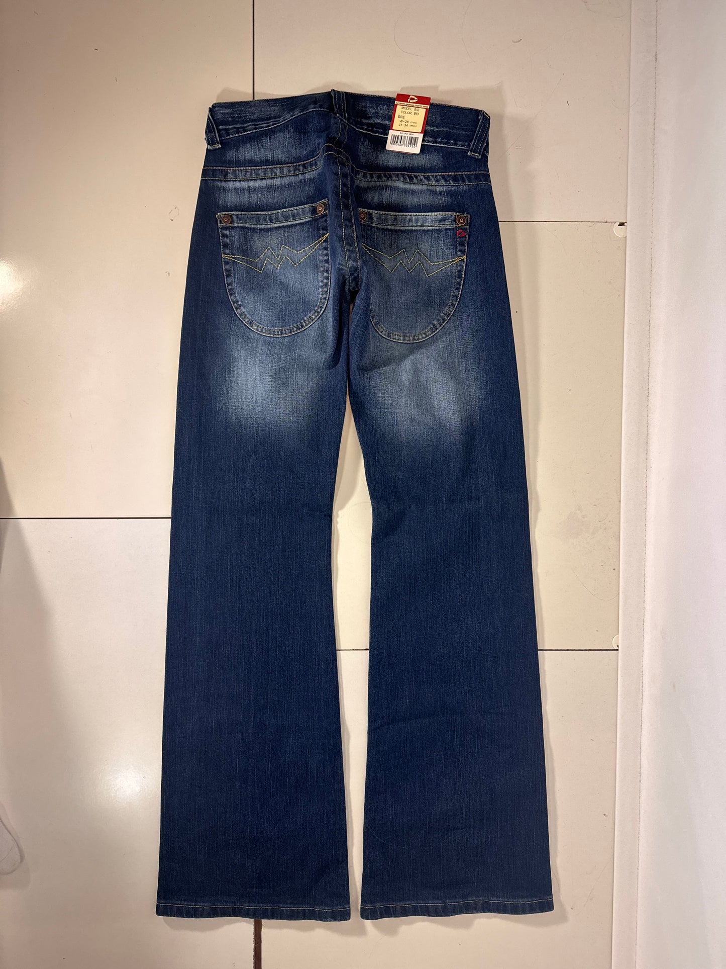 Lågmidjade jeans stl: XS (W28/L34)