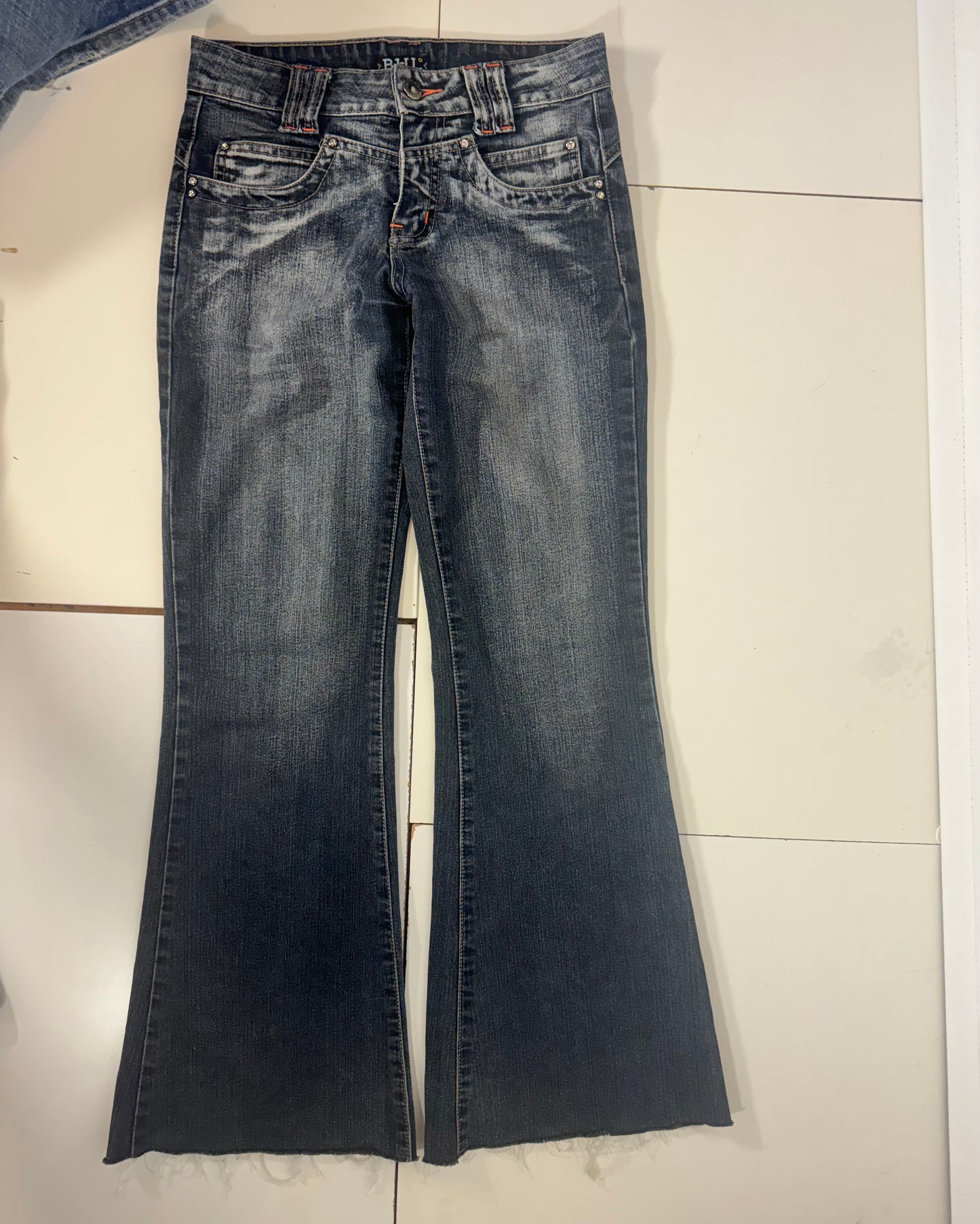 Utsvängda jeans stl: XS