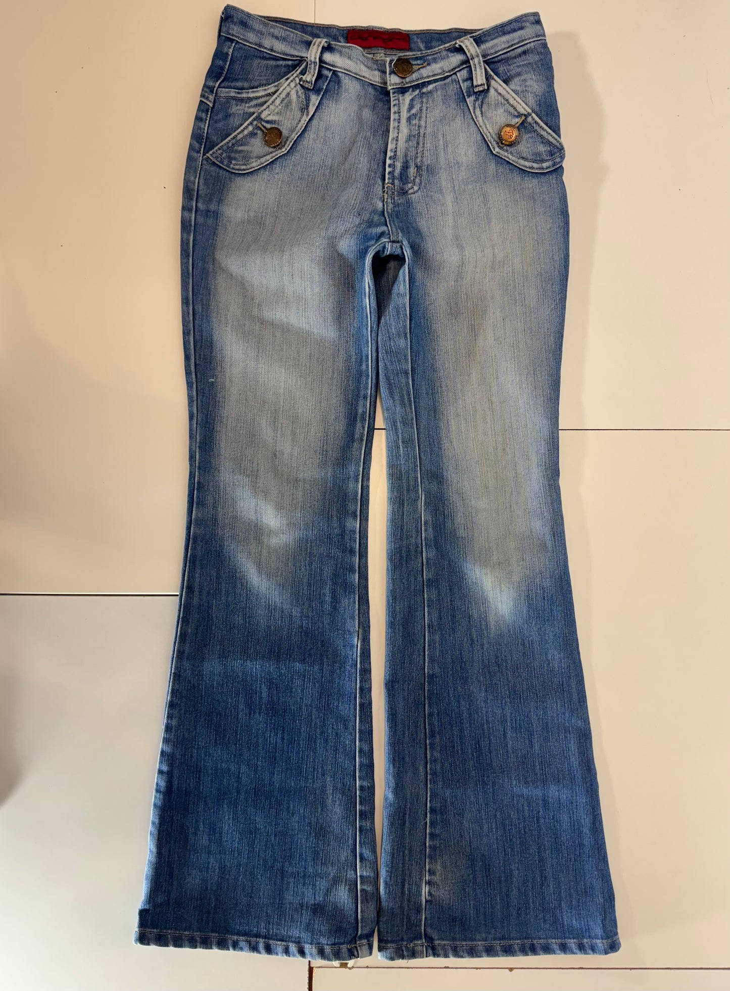 Utsvängda jeans stl: XS