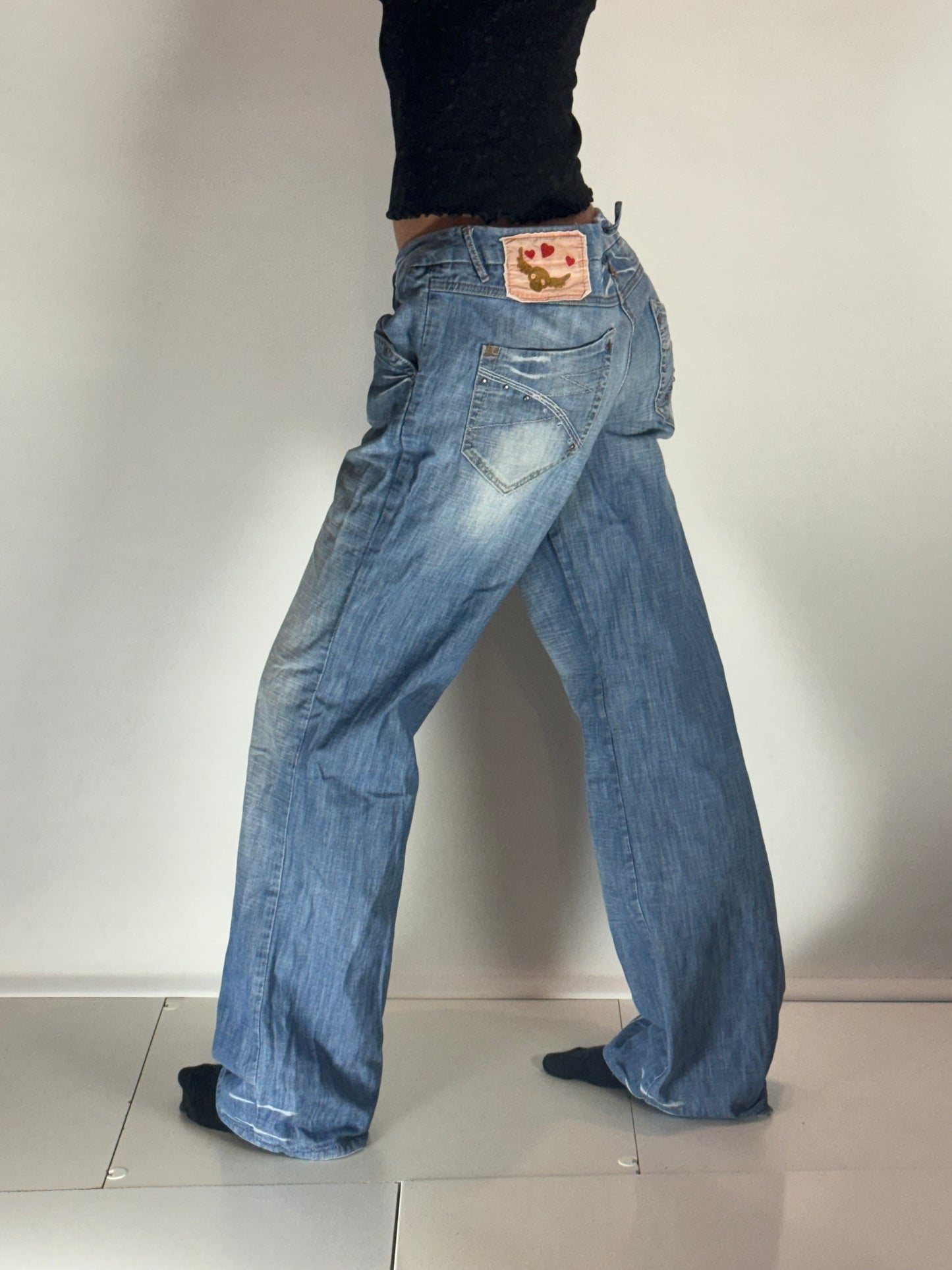 Lågmidjade jeans–stl: M