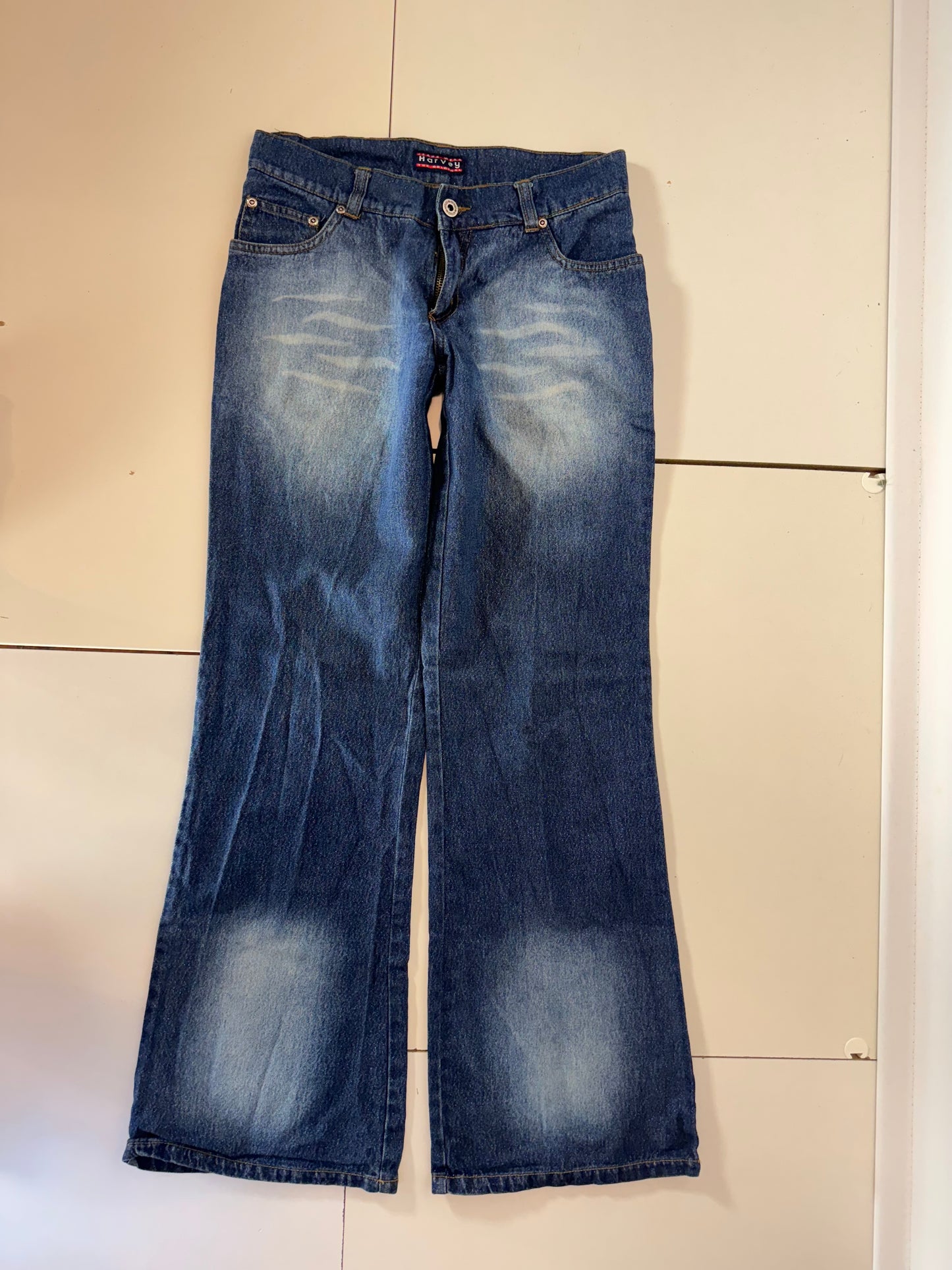 Utsvängda jeans–stl: XS