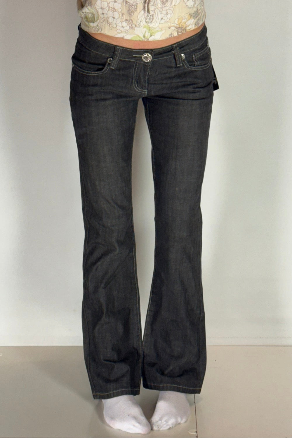 Lågmidjade jeans–stl: S