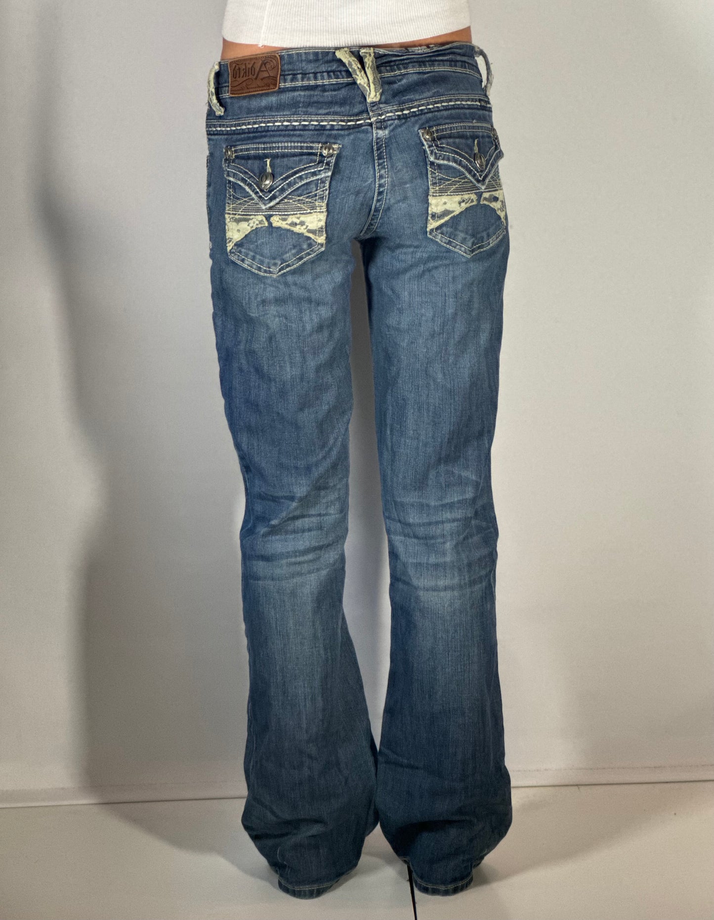 Lågmidjade jeans stl: S