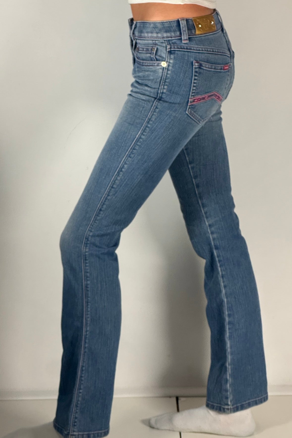 Utsvängda jeans stl: XXS