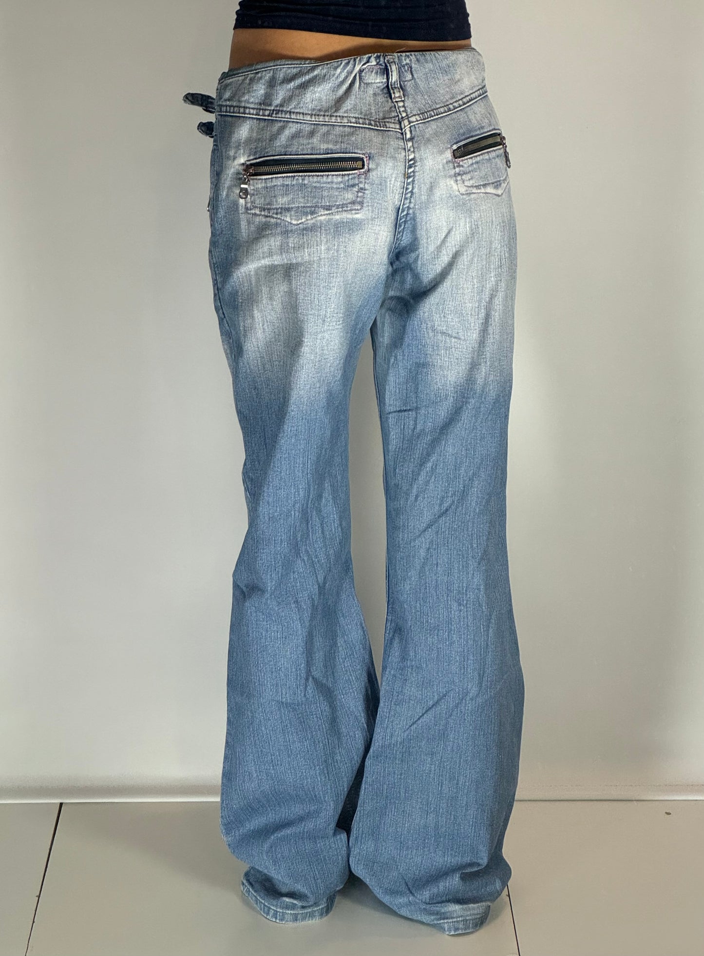 Lågmidjade jeans stl: M