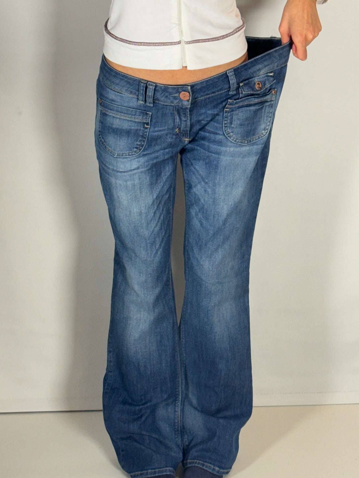 Lågmidjade jeans stl: L