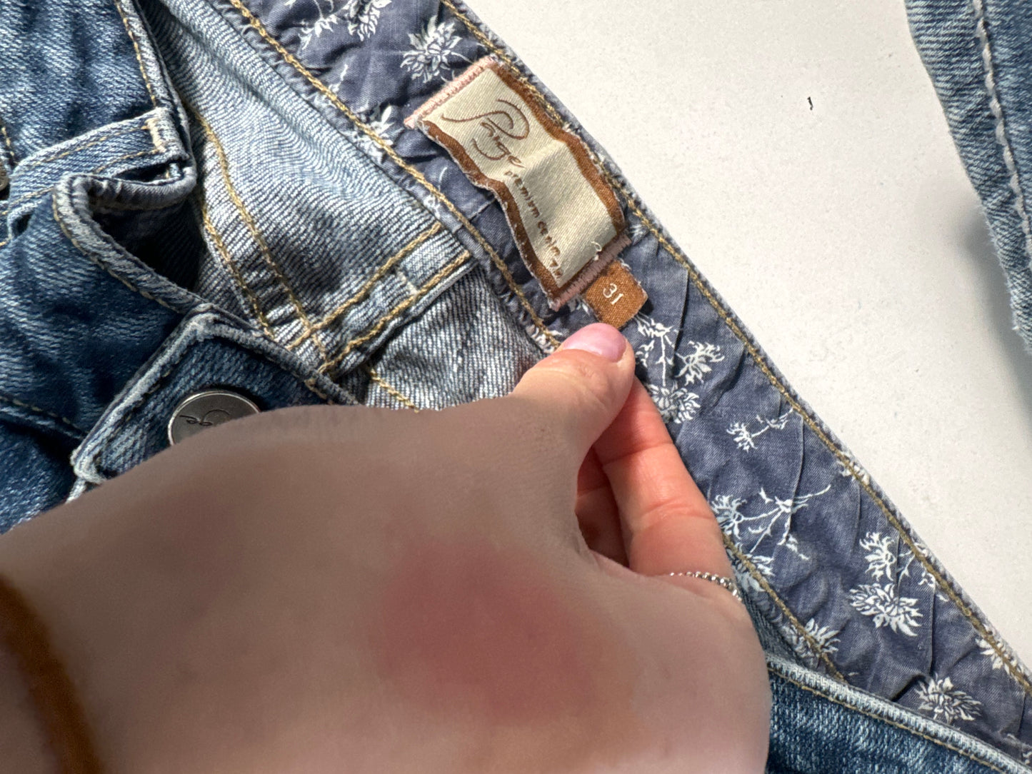 Lågmidjade jeans stl: M