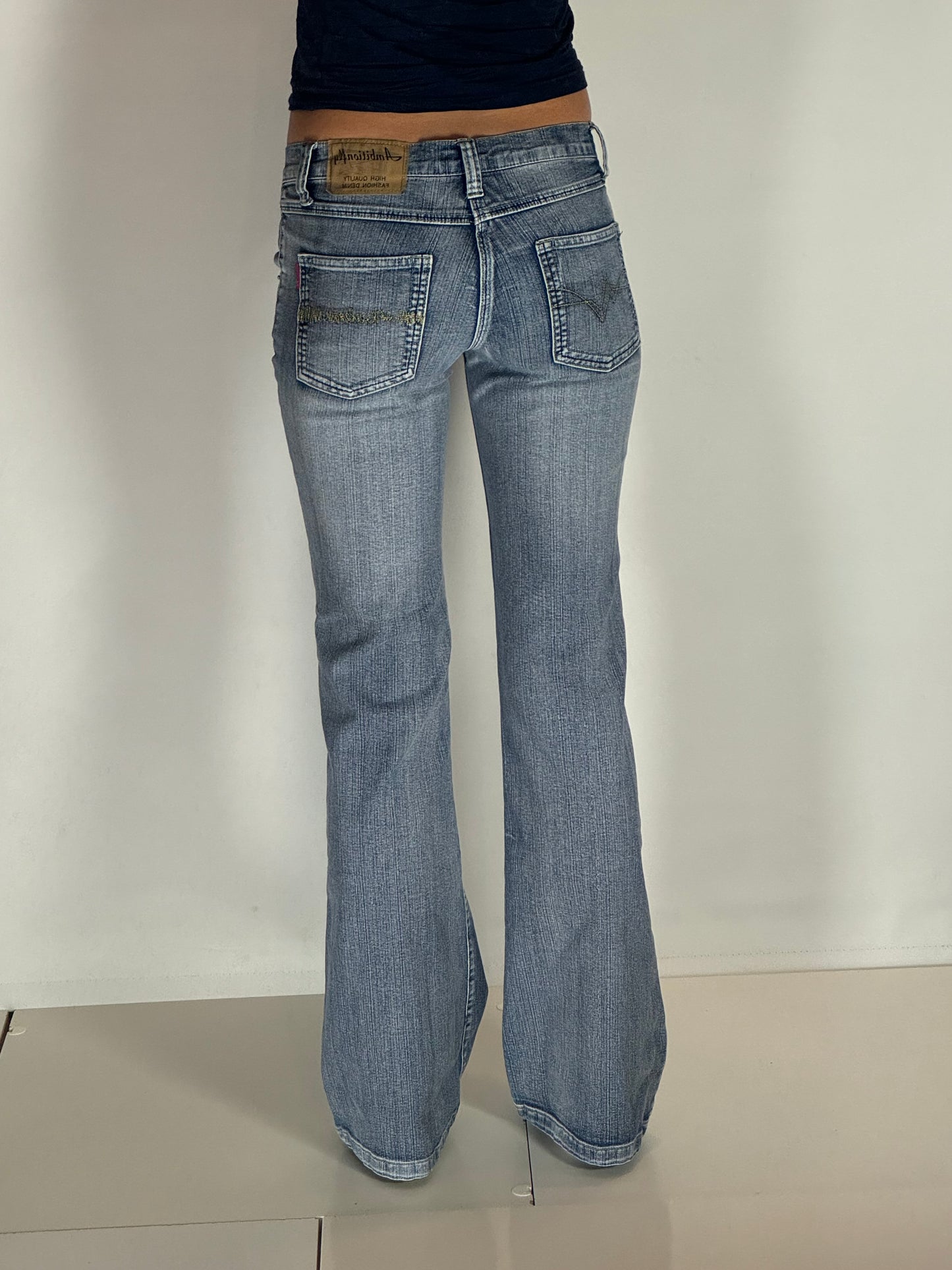 Lågmidjade jeans–stl: XS