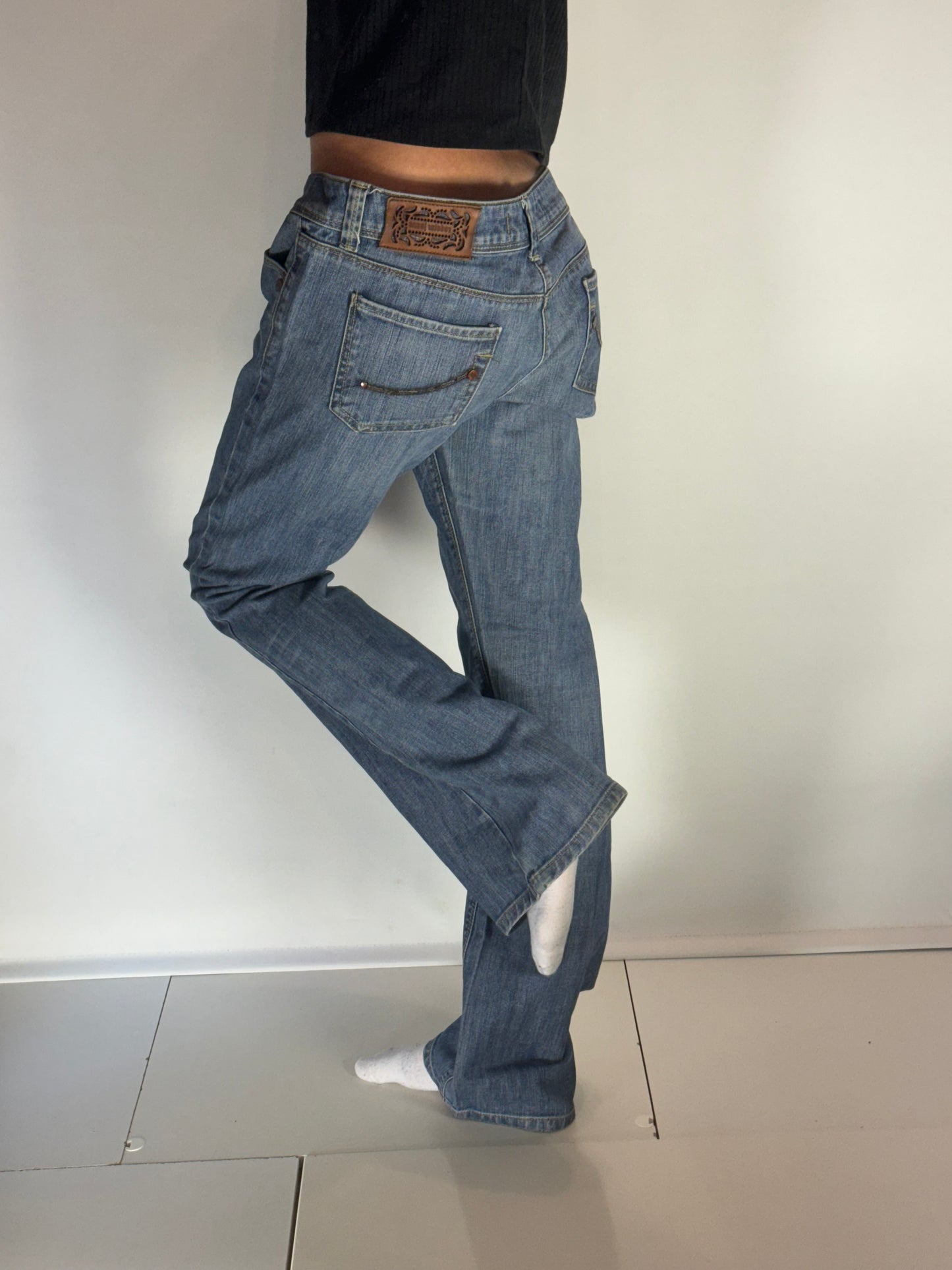 Lågmidjade jeans–stl: M