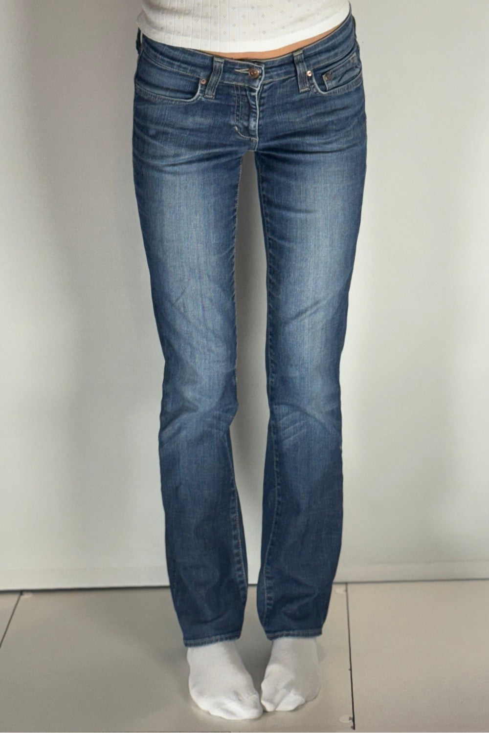 Lågmidjade jeans–stl: S