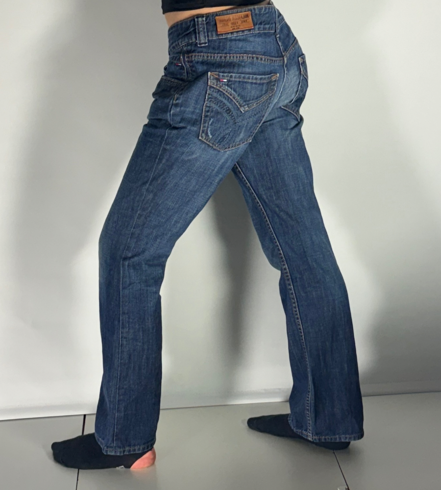 Lågmidjade jeans–stl: M