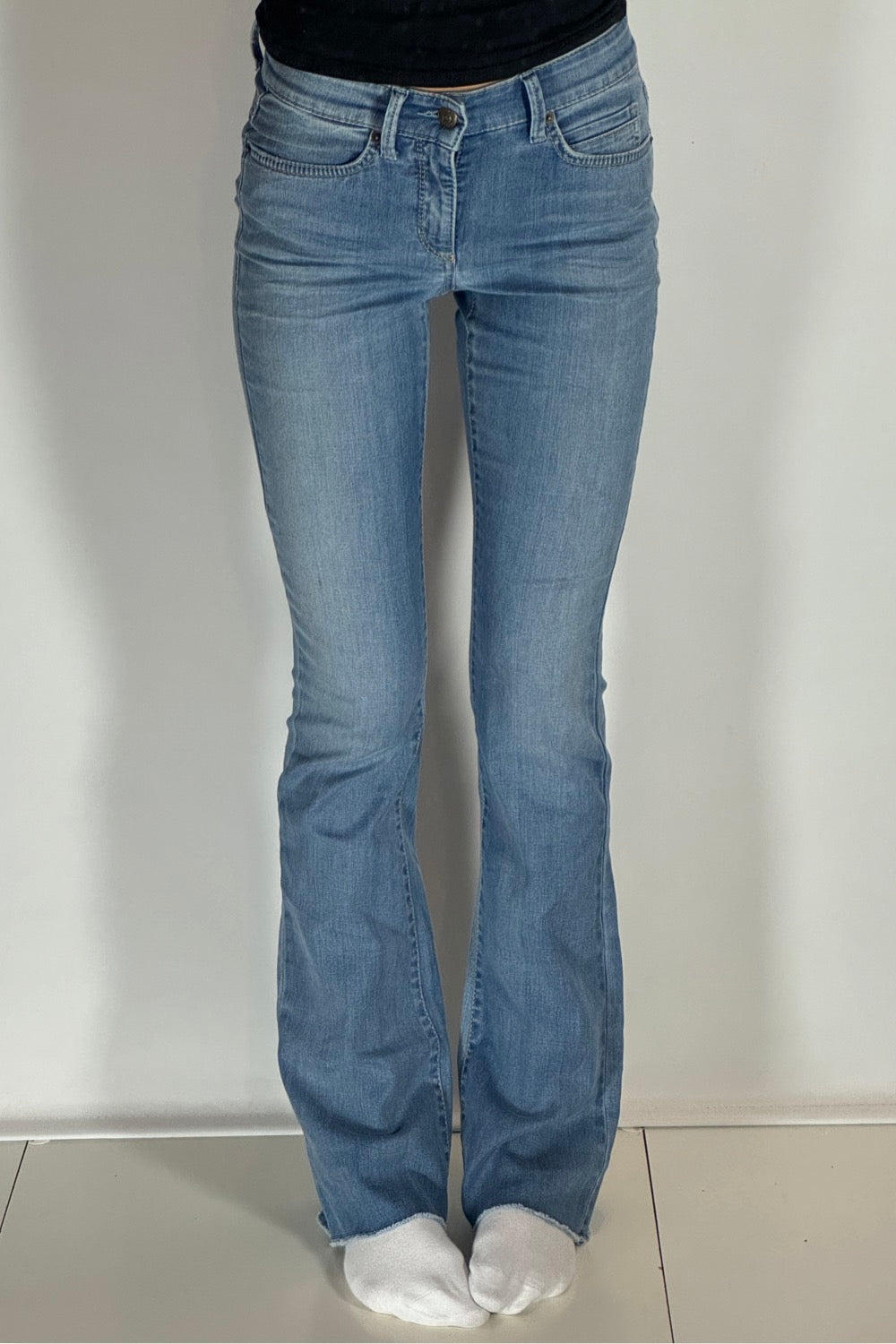Utsvängda jeans stl: XXS