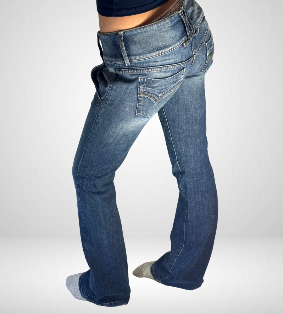 Lågmidjade jeans–stl: M