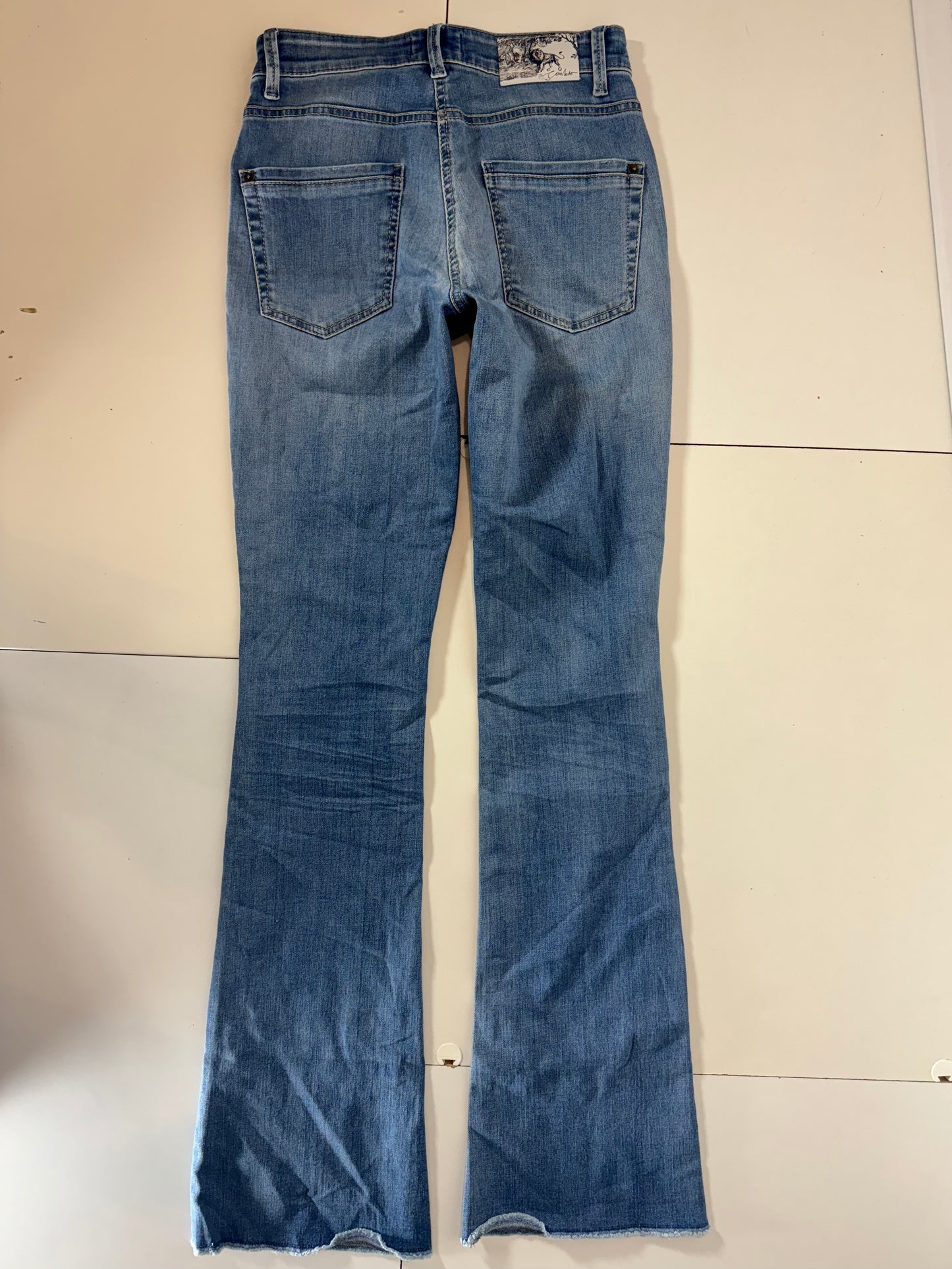 Utsvängda jeans stl: XXS