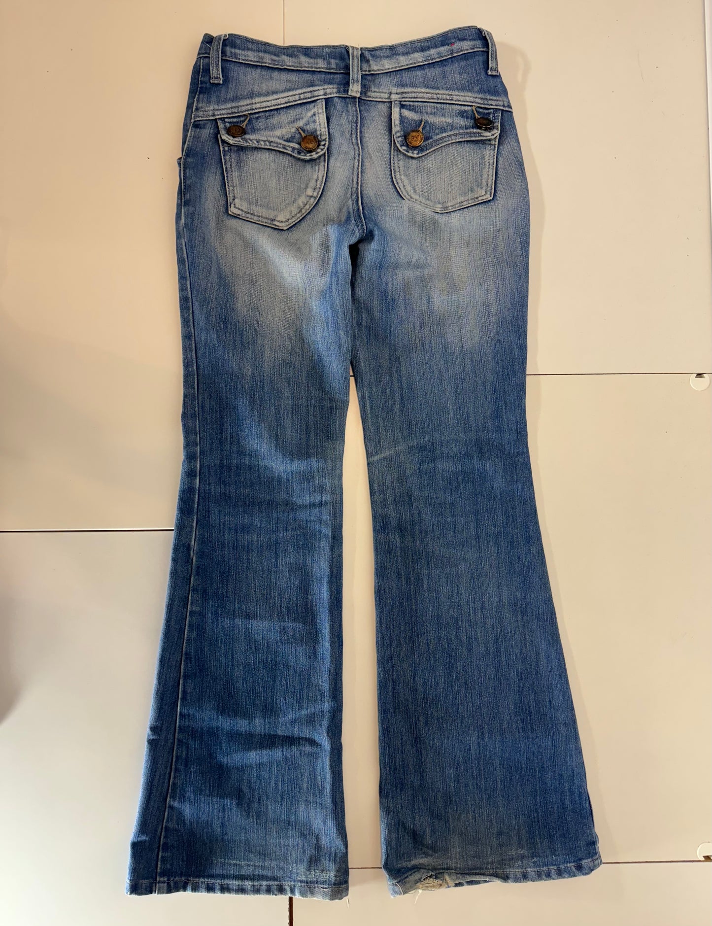 Utsvängda jeans stl: XS
