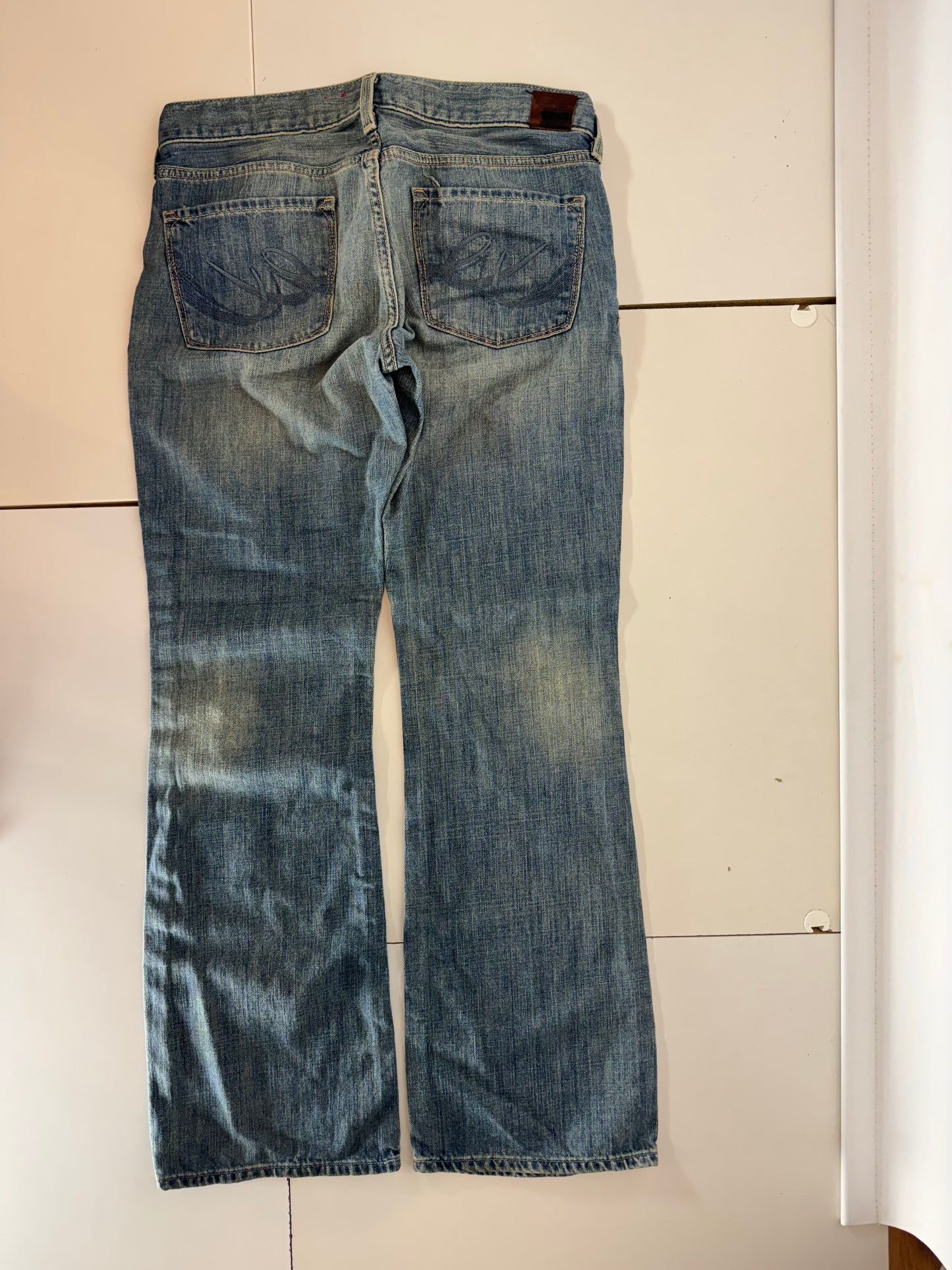 Lågmidjade jeans–stl: S