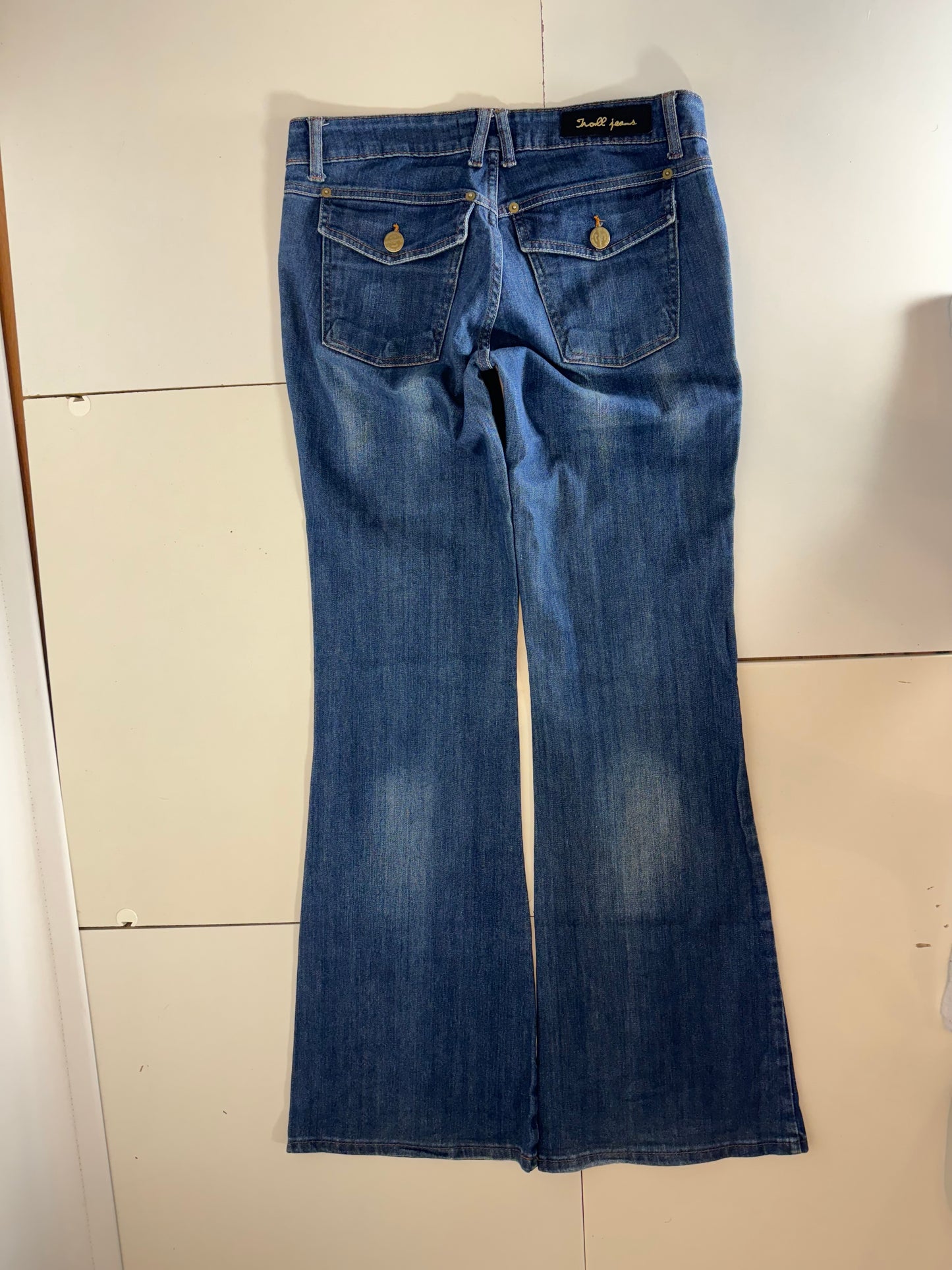 Lågmidjade jeans–stl: M