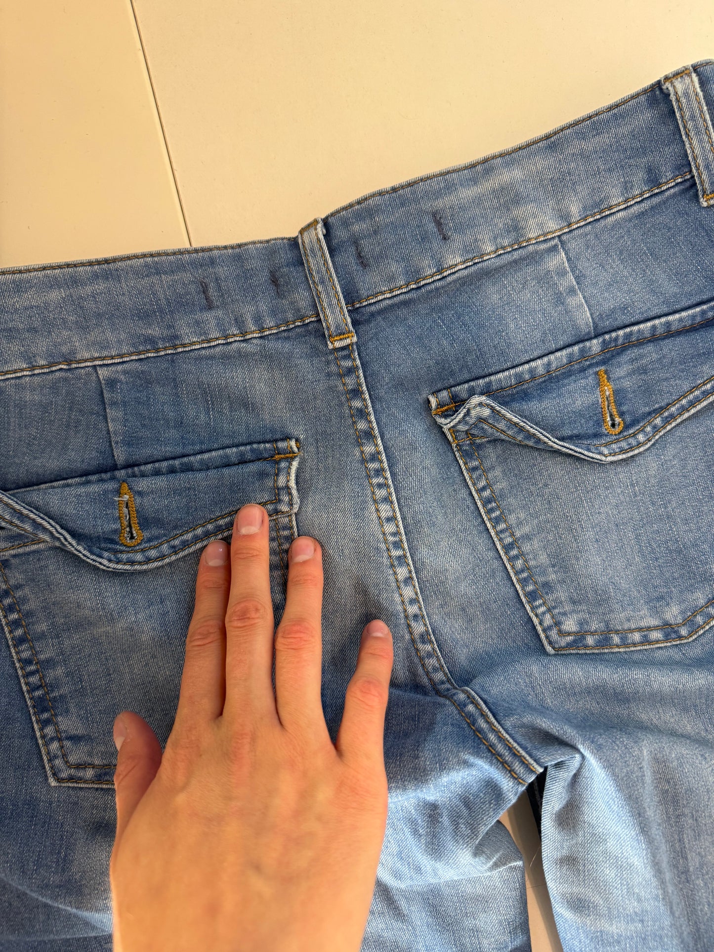 Lågmidjade jeans stl: M