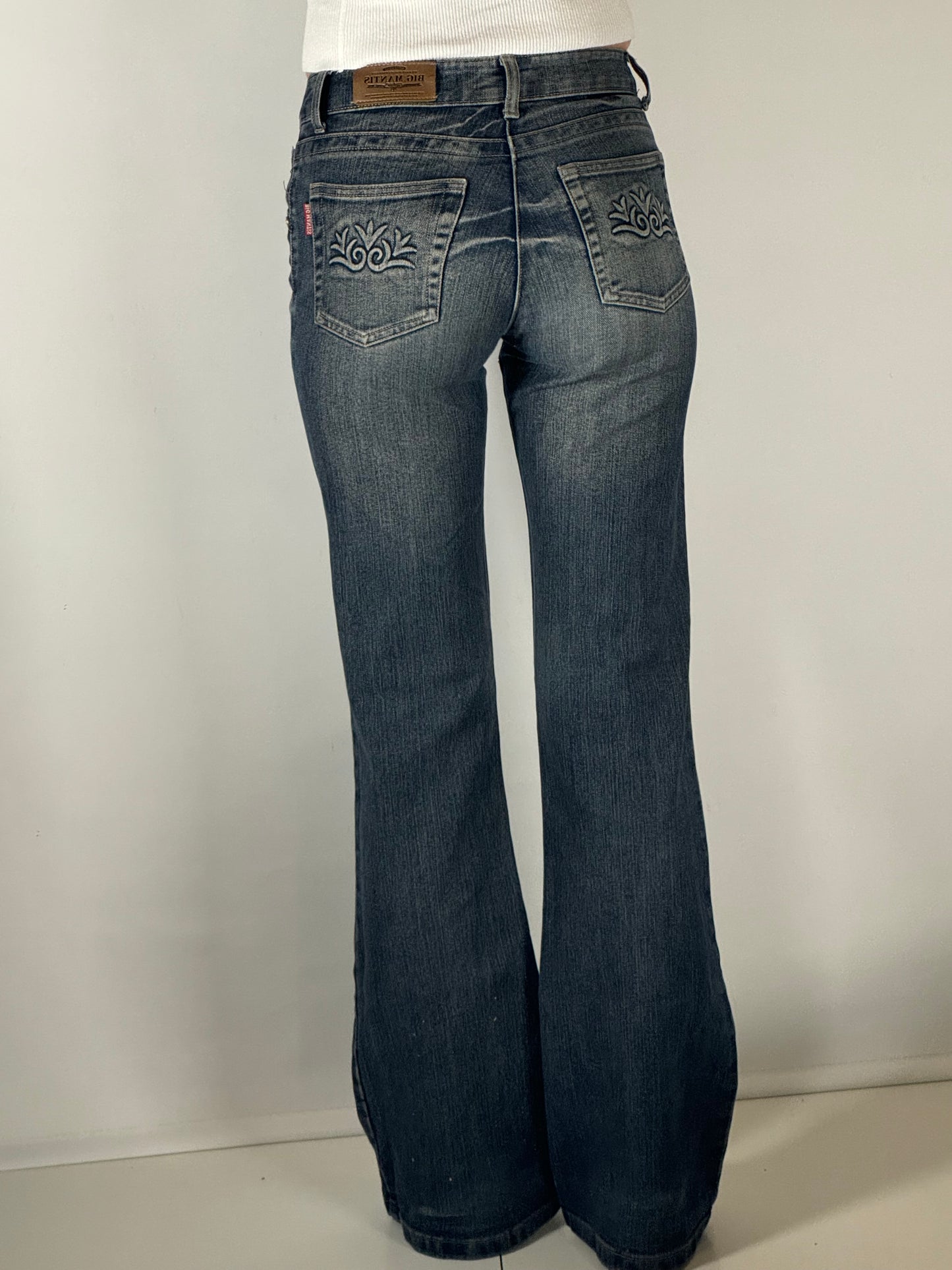 Utsvängda jeans stl: XXS