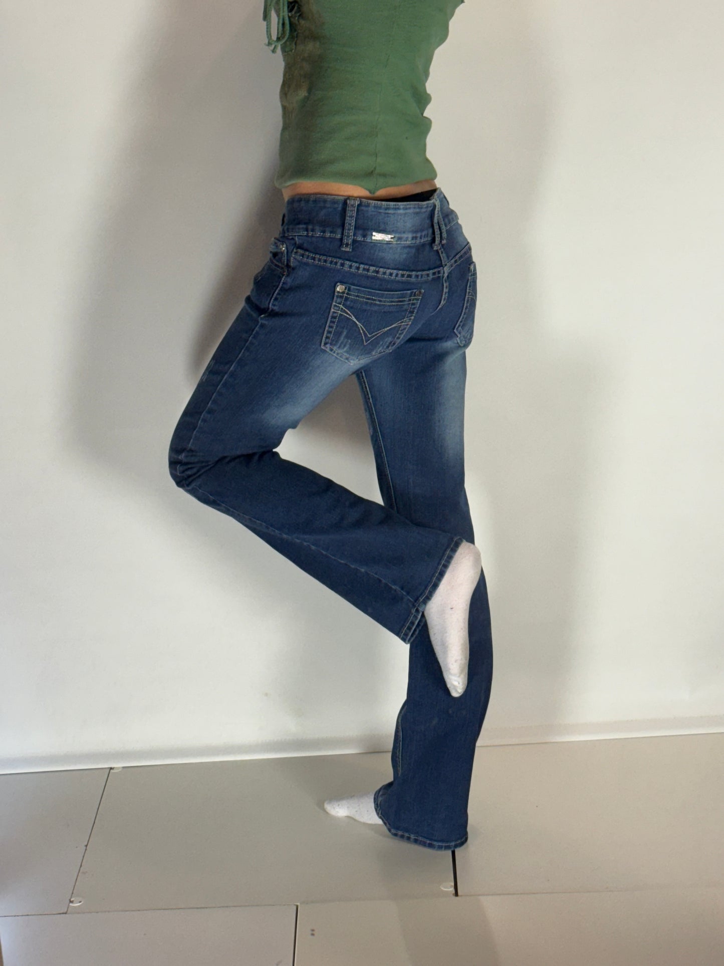 Lågmidjade jeans–stl: M