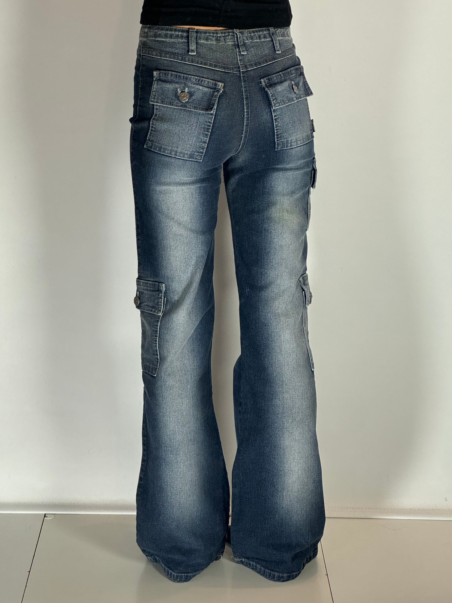 Utsvängda jeans stl: XXS