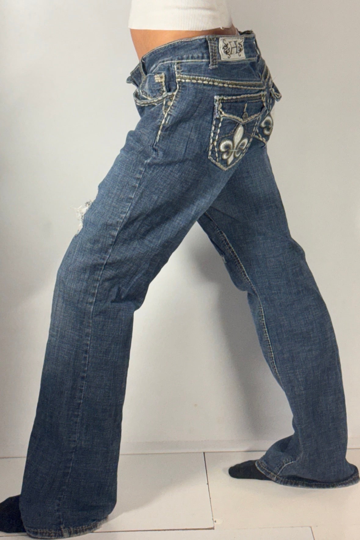 Utsvängda jeans stl: L