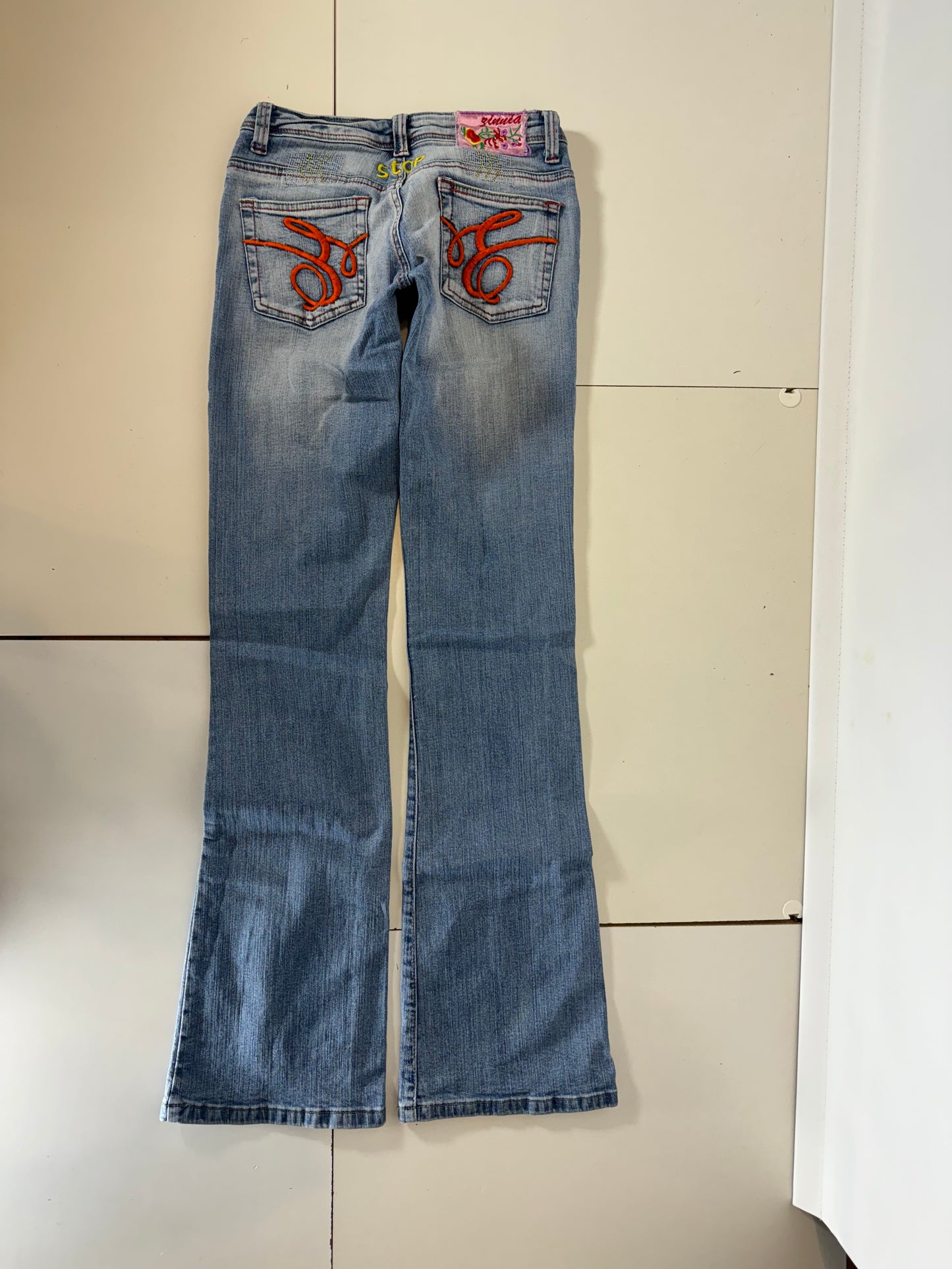 Lågmidjade jeans–stl: XS/S