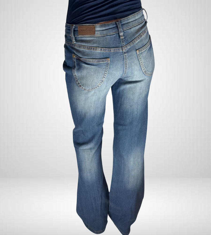 Utsvängda jeans–stl: S