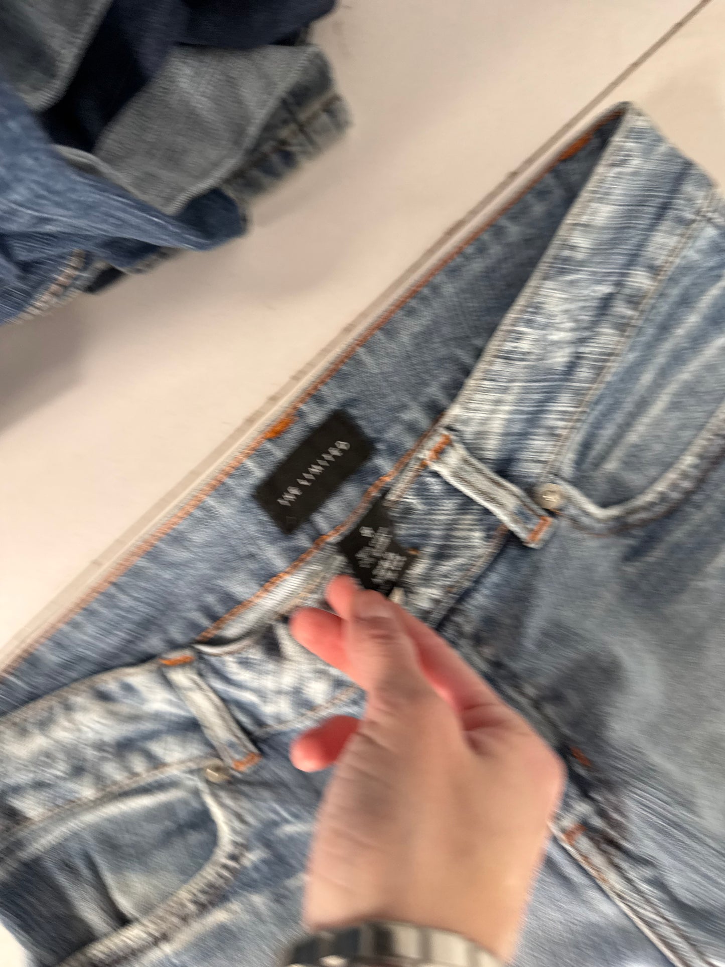 Utsvängda jeans stl: S/M