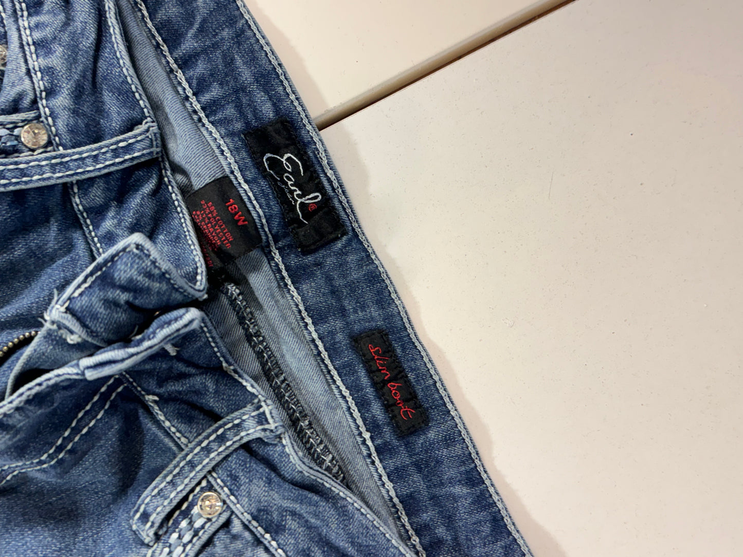 Jeans stl: M
