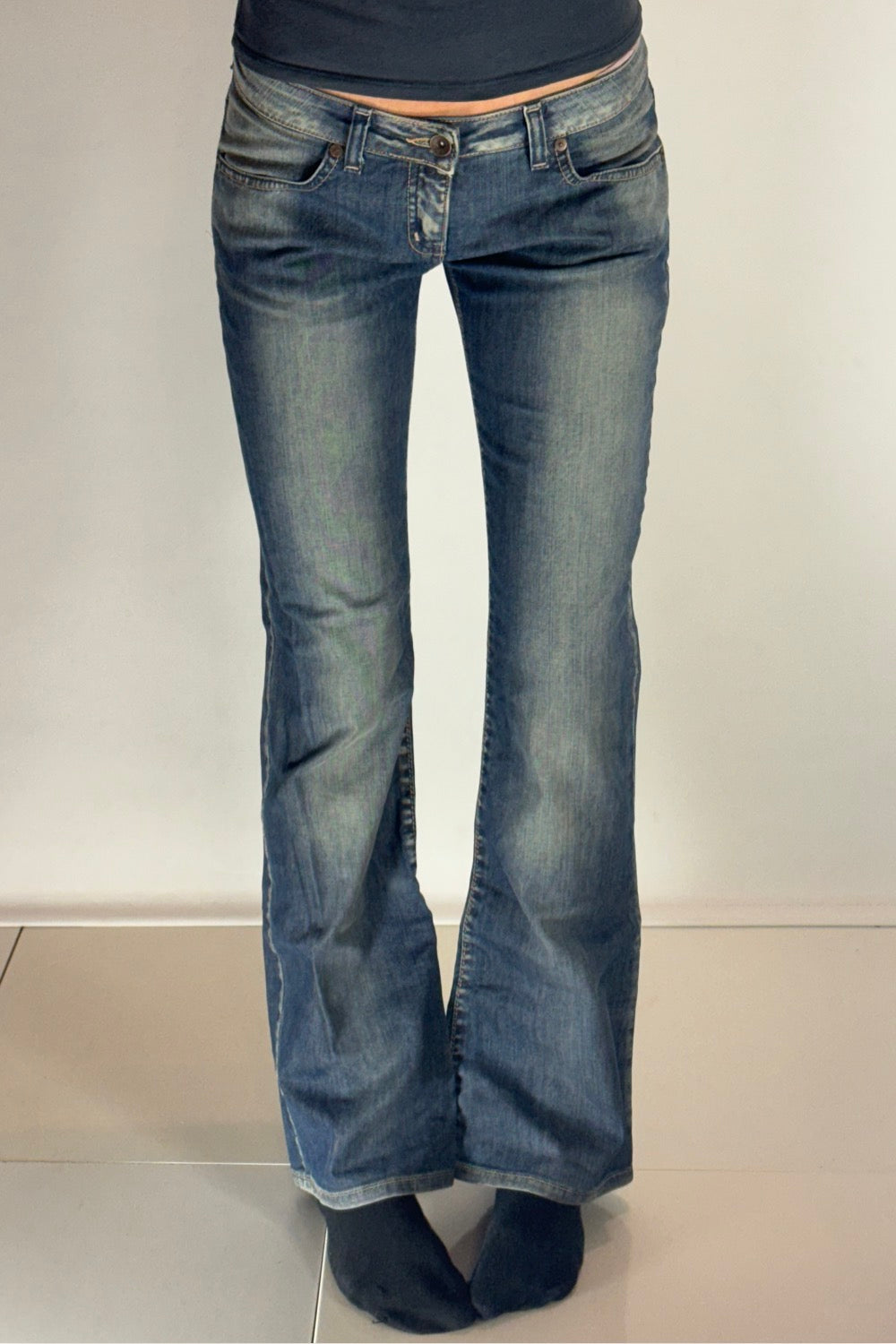 Lågmidjade jeans–stl: S